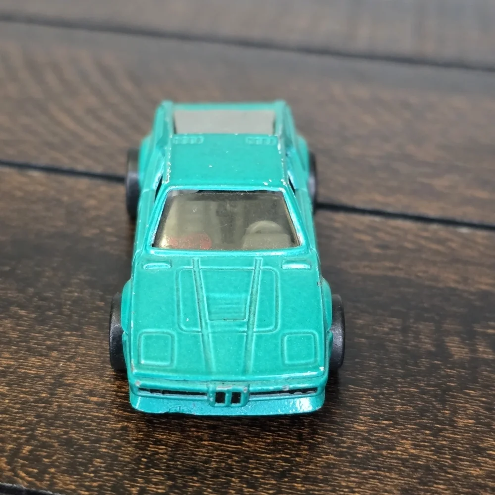 Vintage Matchbox 1970 Gold Chevy El Camino 1982 Hot Wheels BMW M1 Green Cars